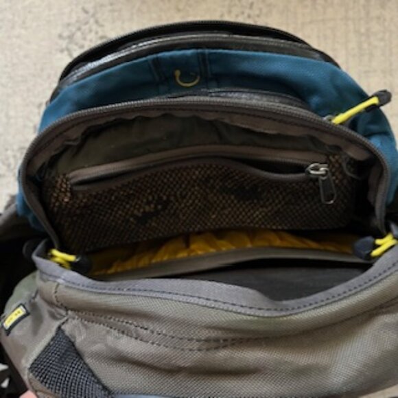 Mountainsmith CAIRN II Lumbar Large Capacity Waist Pack Gray & Blue Men/Unisex - Picture 11 of 12